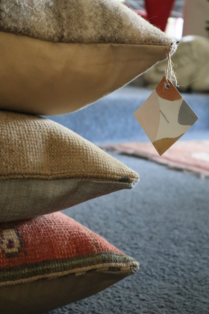 Rugs & Cushions
